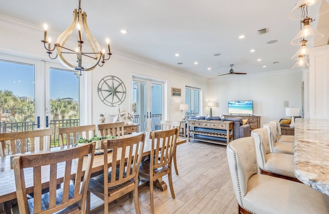 Aqua Grande*HUGE Pool*Spa*Beach*Game Room*GolfCart*Beach Gear*Steps to Beach