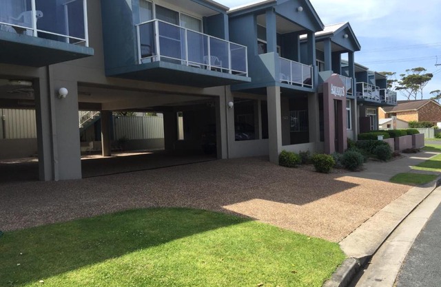 Aquarius Apartments Mollymook