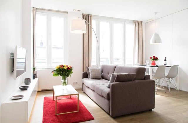 Arc de Triomphe Apartment