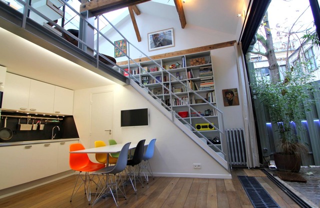 Architect's duplex loft in the heart of the Marais
