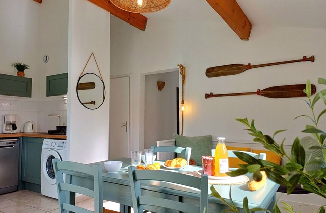 Ardèche Horizon - Air-conditioned apartment with terrace, swimming pool and parking lot