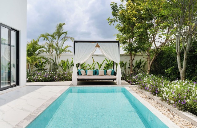 Argo Pattaya Resort and Villas