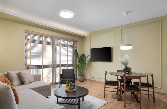 Aria Luxury Apartment