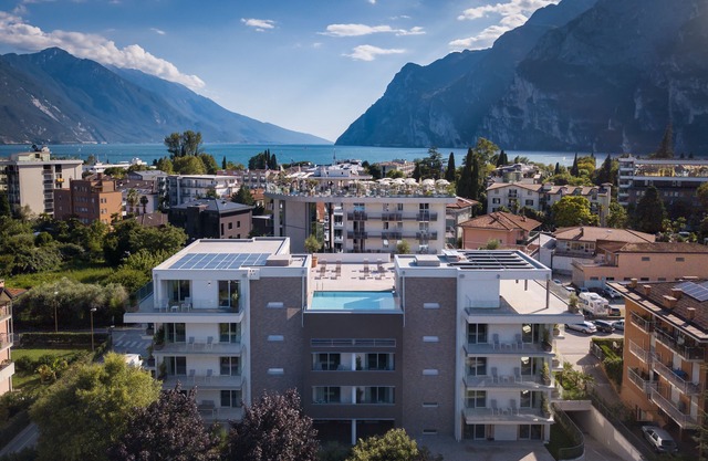Aris Apartments & Sky Pool - Tonelli Hotels - Adult Friendly