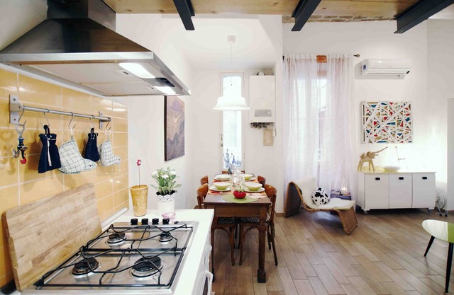 Artist's house in the center of Rome, a 5-minute walk from the Colosseum