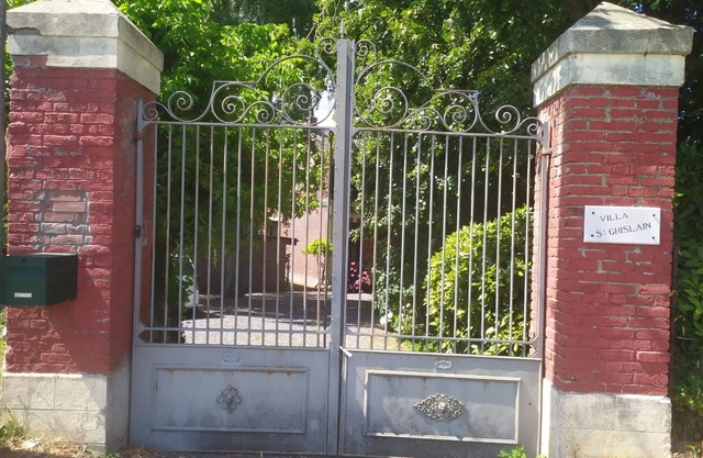 Artists' studio : "La Villa Saint Ghislain" : "GINKO" Studio