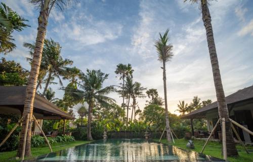Asmara Cemagi Villa - 15min to Canggu, Steps from Beach