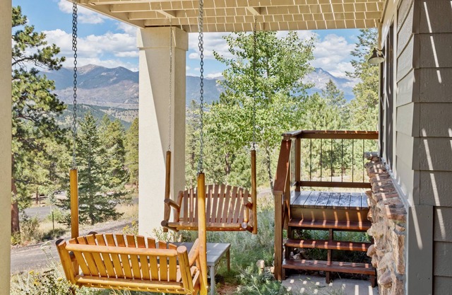 Aspen Spirit Vacation Home At Windcliff 3 Bedroom Home by RedAwning