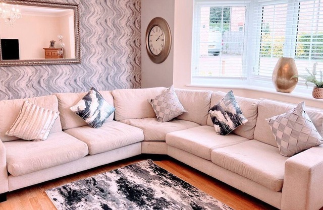Astor house Maidstone | Free PArking