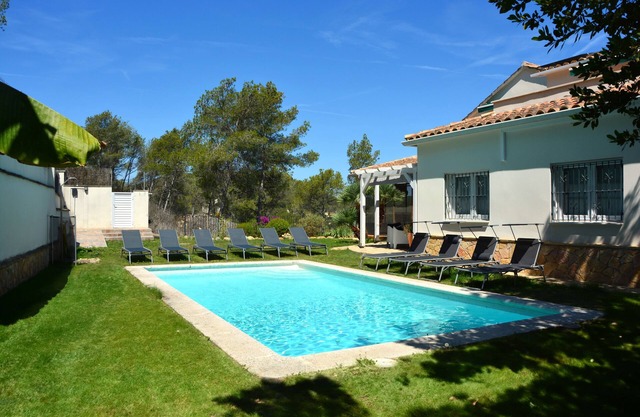 At 10 Minutes/Drive from Sitges Villa Sitges Serena. High Quality 350 M2 A/C