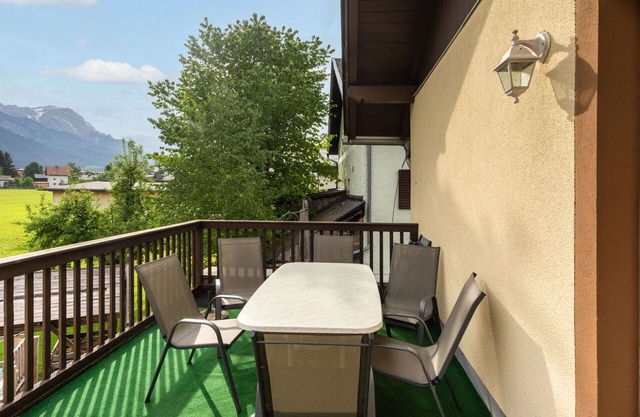 Stunning private villa for 6 people with WIFI, TV, terrace, pets allowed and panoramic view