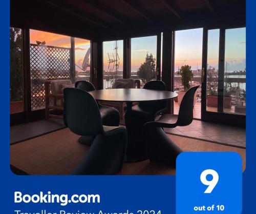 Attico con terrazza sul porticciolo turistico di Vibo Marina