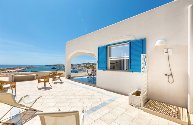 Attico del Blu by BarbarHouse