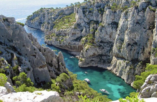 Attractive villa on the Sainte Baume massif