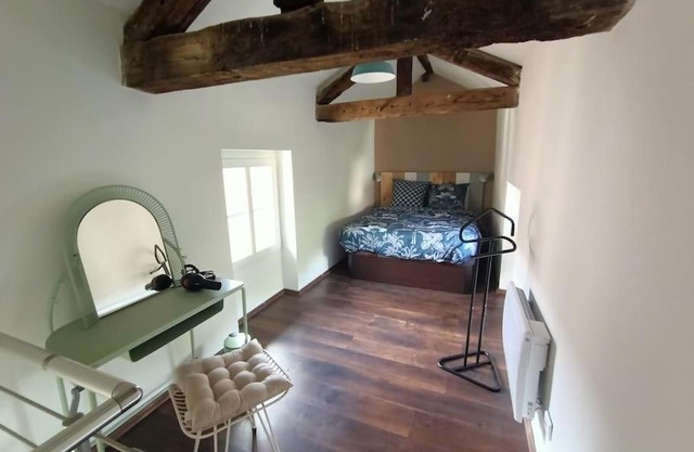 AU 2B 46 Ravissant duplex