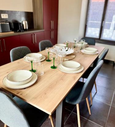 Au cœur d Obernai - plein centre - 6 voyageurs