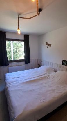 Auberge Chez Dikke Vriend, Chambres et taverne