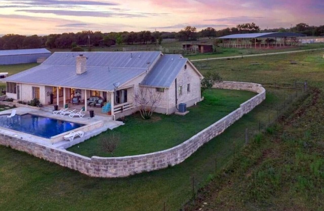 Austin City Ranch w/ Pool!