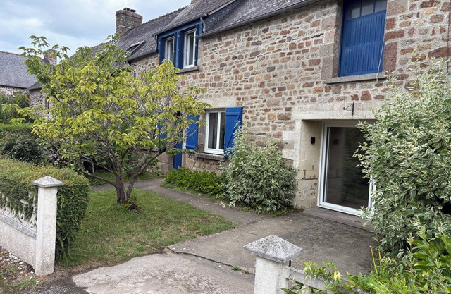 Authentic Breton house with garden & private spa