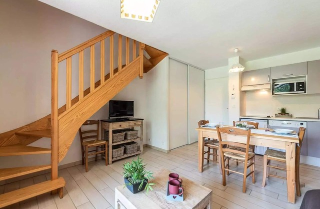 Autun Residence - Apartment 6 people Bourisp