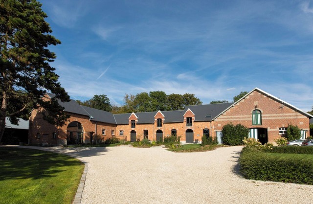 Aux Petits Lapins, Cozy Countryside Hideaway with Sauna & Gym in Northern France