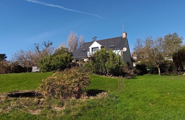 Avel Ar Mor - Home with sea view in Morgat!