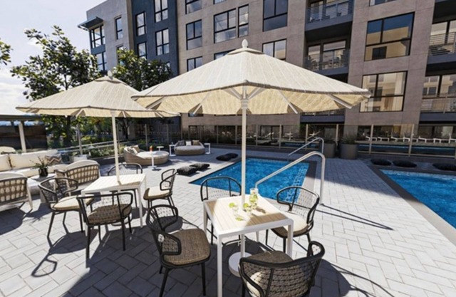 Avelle 2BR Comfort | Outdoor Pool and Hot Tub