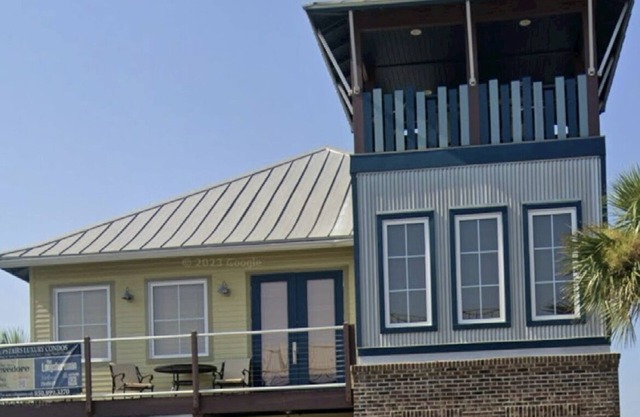 Awesome condo in The Marina. At Port St. Joe. n Bay views, exciting night life