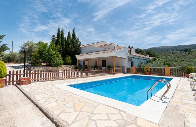Awesome home in Montefrio
