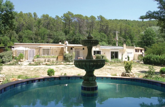 Awesome home in Salernes with kitchen