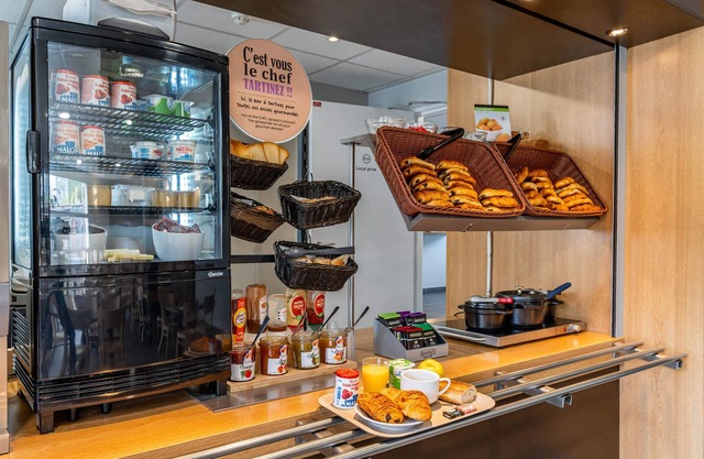 B&B HOTEL Aix-en-Provence Le Tholonet