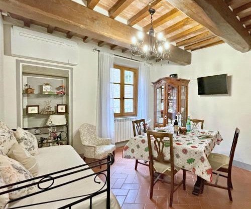 Balcone Fiorito, nel cuore del centro storico di Cortona