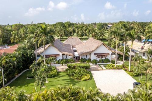 Bali Seven