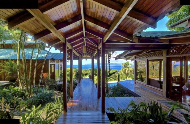 Bali Style Surfer/Family Compound-like House 5 min walk to beach - Jungle, Ocean