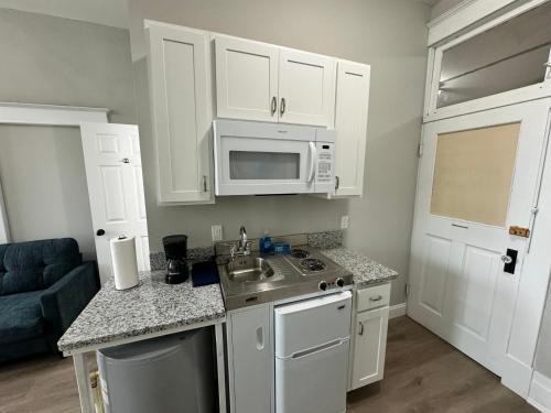 Bankers Loft Studio Apartments