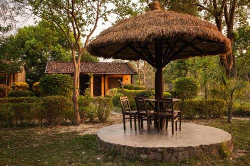Bardia Riverside View Park Resort - FR and EN speaking