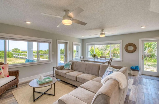 Barefoot Hideaway Family Beachfront Retreat