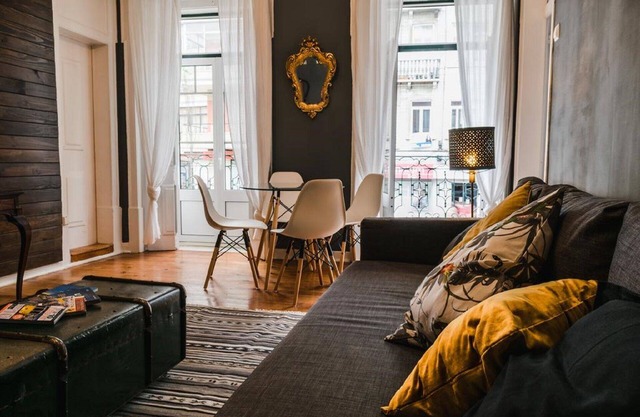 Baronesa Apartments - Charming Apartment in the Historical Center