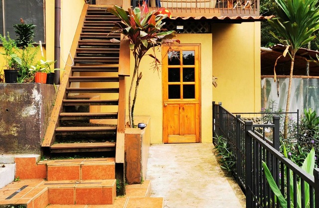 Barrio La Nuez, Casa Paraiso