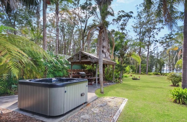 Basin Retreat by Experience Jervis Bay