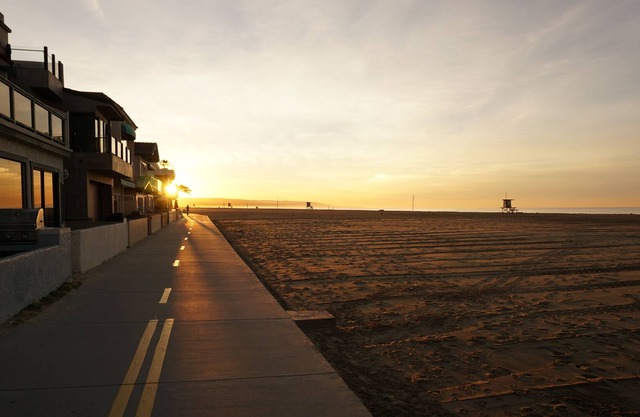 Bay Shores Peninsula Hotel