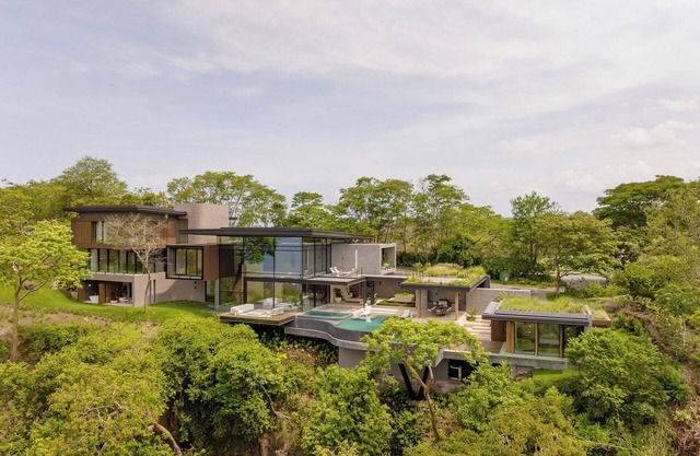 Bay-View Architectural Gem Villa at Peninsula Papagayo