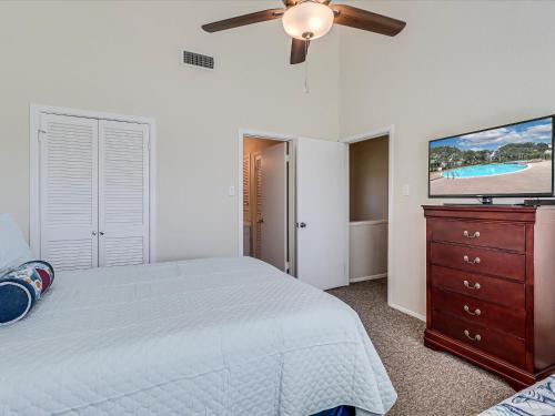 Bayfront Shores RRYC47