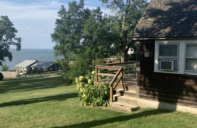 Bayview Guest Cottage