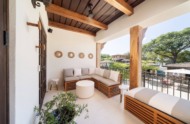 Beach Club Included: Central 2BR Oceanfront Condo in Las Catalinas - Plaza Mercado 12