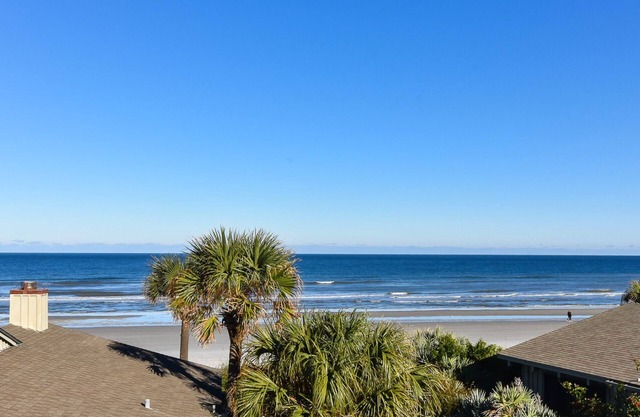 Beach Daze Townhome at Sea Dunes Green Turtle B5 ~ Ocean View next to Pool