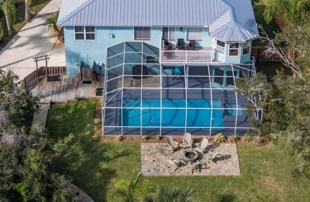 Beach Home: Heated Pool, Game Room, Spa, Sleeps 12