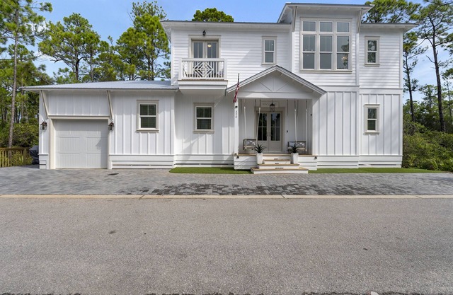 Beach House at Seacrest Beach, 30A! Near Alys Beach & Rosemary, Beach Tram, Pool
