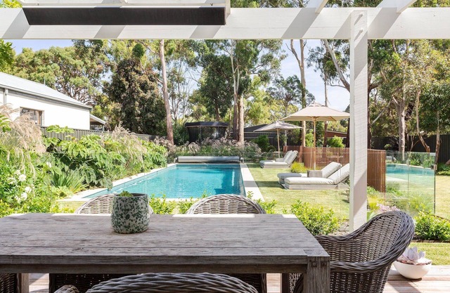 Beach Street (Heated Pool)