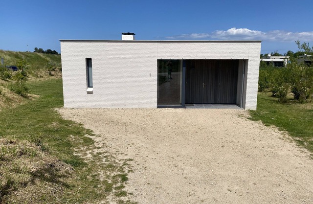 Beach villa for 8 people